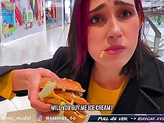 Berisiko Blowjob dalam Pemasangan Bilik untuk Big Mac - Agent Public Pickup & Fuck Pelajar di Mall / Cat Kiss