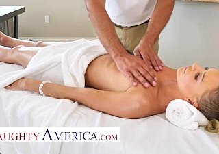 Spoilt America Emma Hix krijgt een massage en pik