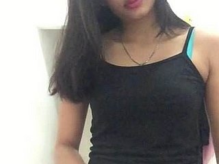 Seksi Endonezyalı Kız