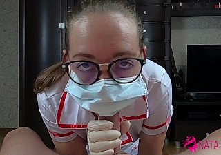 Rất sừng sexy y tá hút tinh ranh và đụ bệnh nhân của cô ấy với khuôn mặt
