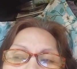 Granny Evenyn Santos does anal show again.